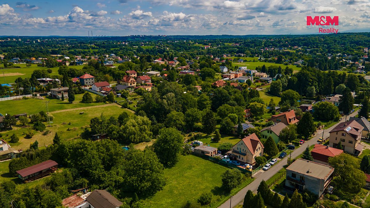 Prodej stavebního pozemku 805 m² – fotografie 2