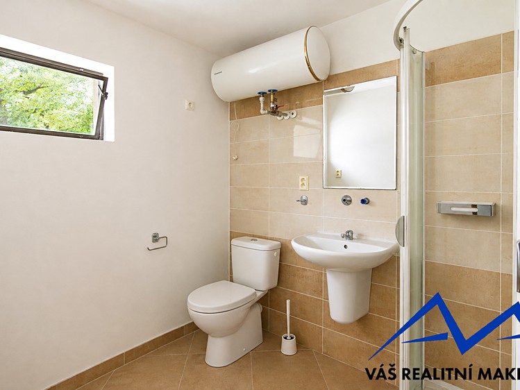 Prodej domu, 110 m² (11 z 33)