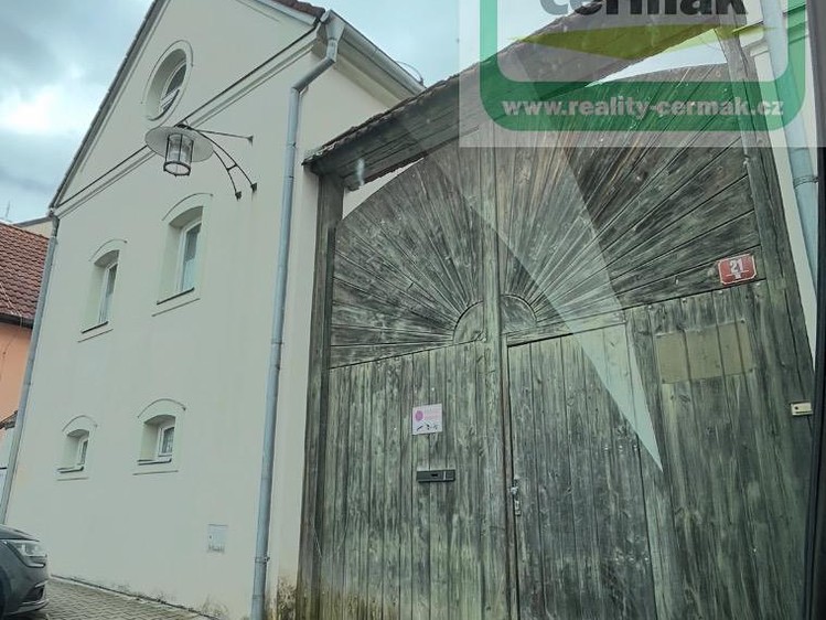 Pronájem komerčního prostoru, 350 m² (13 z 13)