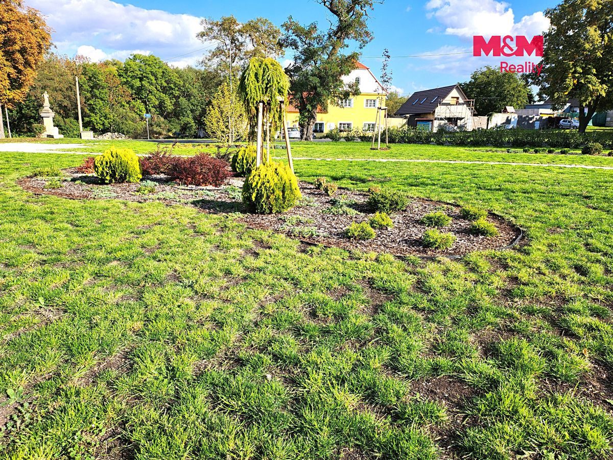 Prodej rodinného domu 480 m², pozemek 2674 m² – fotografie 4