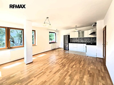 Pronájem bytu 3+kk 68 m²