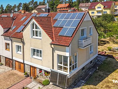 Prodej rodinného domu 311 m², pozemek 859 m²