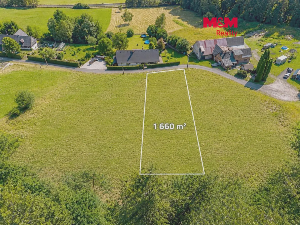 Prodej stavebního pozemku 1660 m²