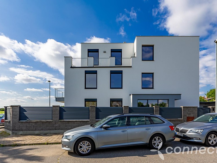 Prodej bytu 3+kk, 90 m² (5 z 24)