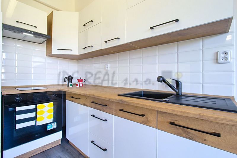 Prodej bytu 1+1 37 m² – fotografie 3