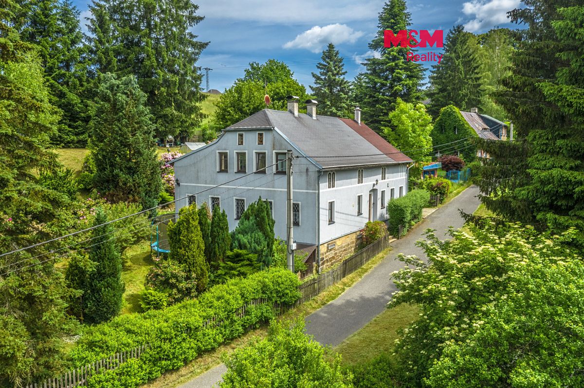 Prodej rodinného domu 140 m², pozemek 1416 m²