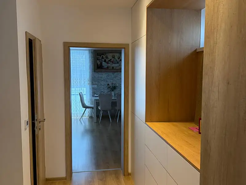 Prodej rodinného domu 107 m², pozemek 200 m², Praha – náhled fotky 2