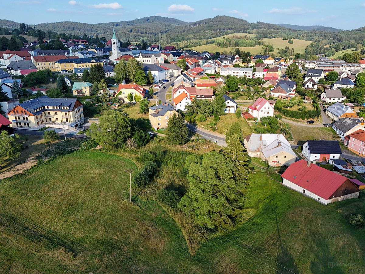 Prodej stavebního pozemku 1662 m² – fotografie 4