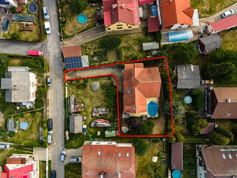 Prodej rodinného domu 297 m², pozemek 386 m², Planá nad Lužnicí – náhled fotky 3