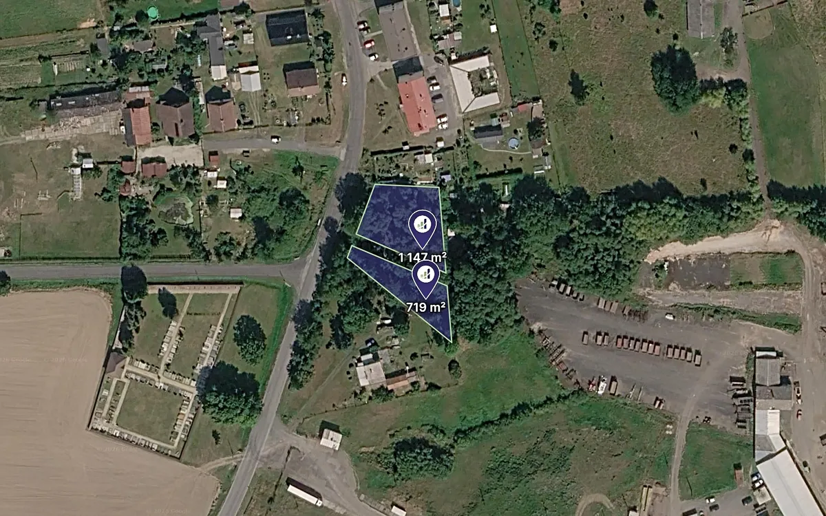 Prodej pozemku 1866 m²