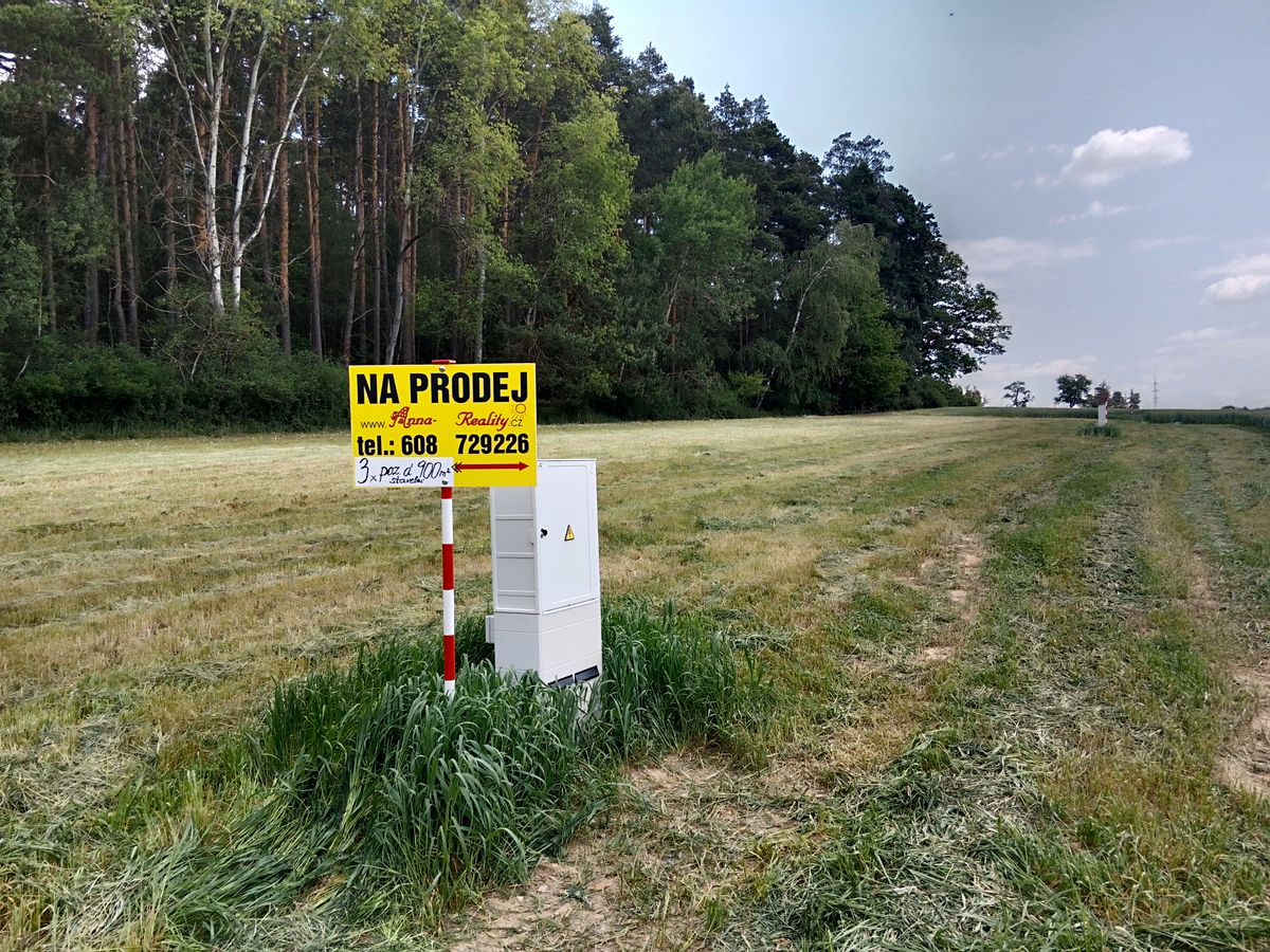 Prodej stavebního pozemku 926 m²