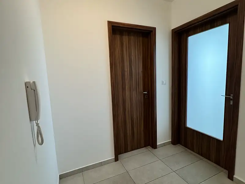Prodej bytu 2+kk 53 m², Pardubice – náhled fotky 2