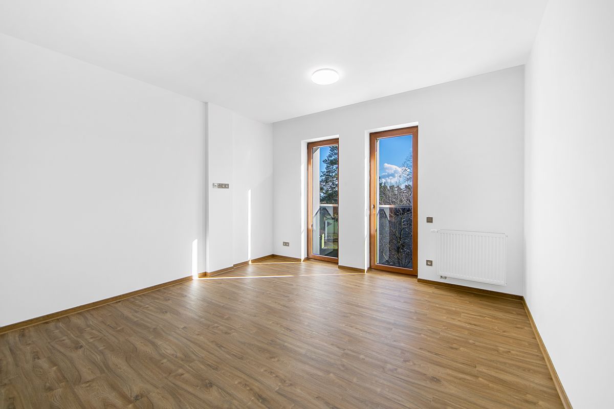 Pronájem bytu 1+kk 29 m² – fotografie 2