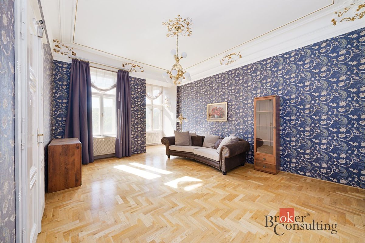 Pronájem bytu 3+1 114 m² – fotografie 3