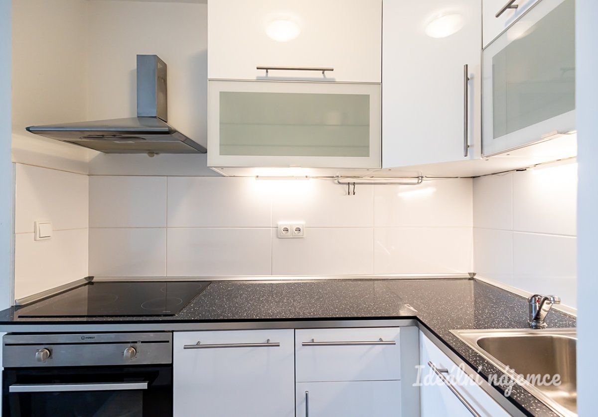 Pronájem bytu 2+kk 45 m²