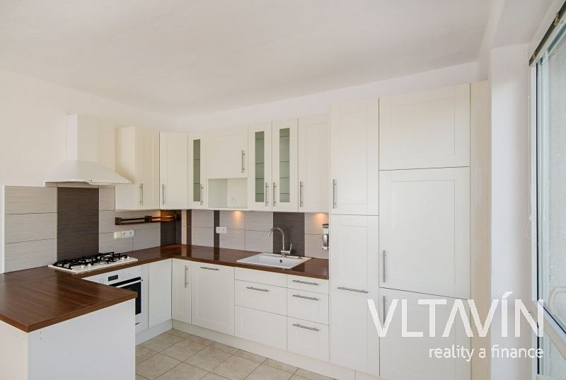 Pronájem bytu 3+kk 62 m²