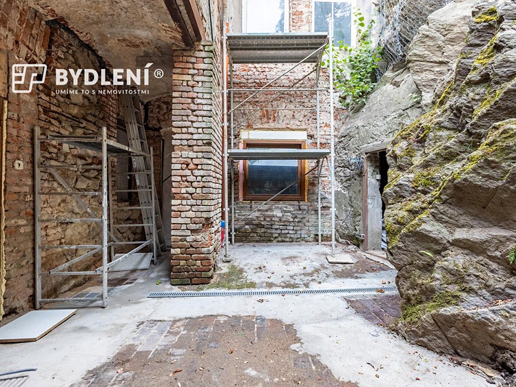 Pronájem komerčního prostoru, 330 m² (11 z 19)