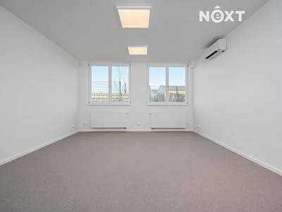 Комерційне приміщення в оренду, 351 м² (2 з 14)
