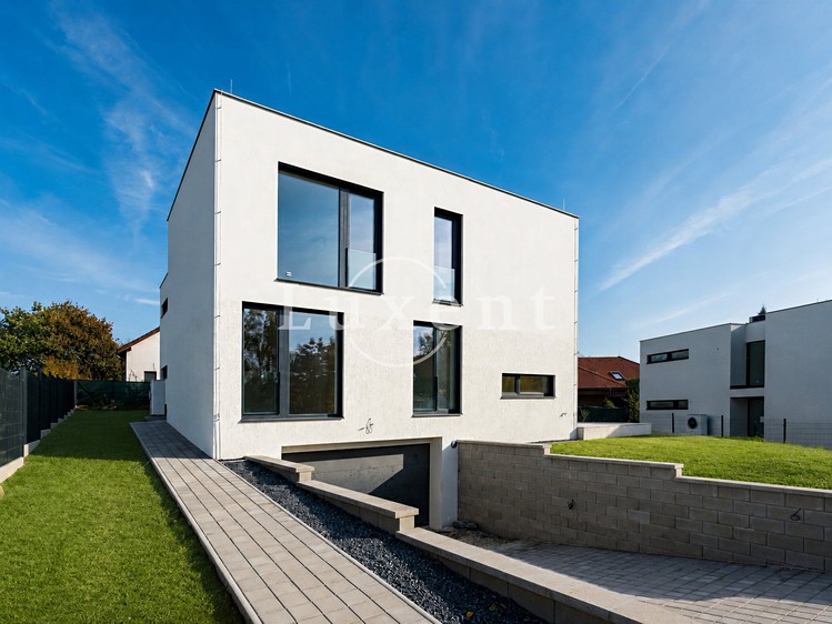 Prodej domu, 350 m² (23 z 30)