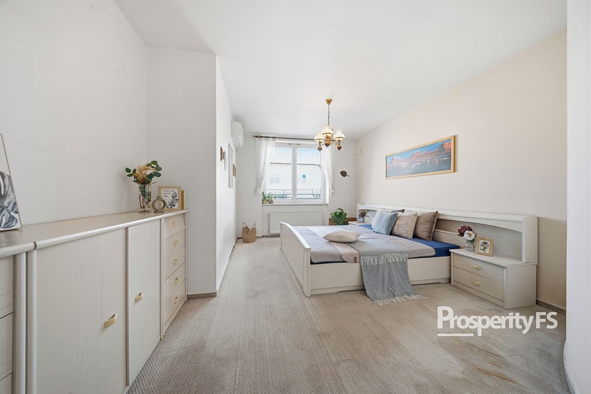 Prodej bytu 4+kk 154 m²