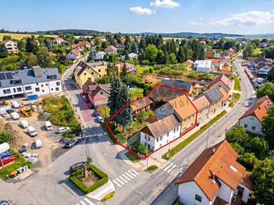 Prodej  rodinného domu 273 m², pozemek 961 m²