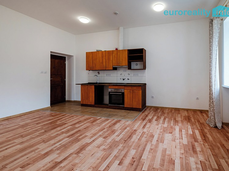 Квартира 3+kk в оренду, 58 м² (2 з 19)