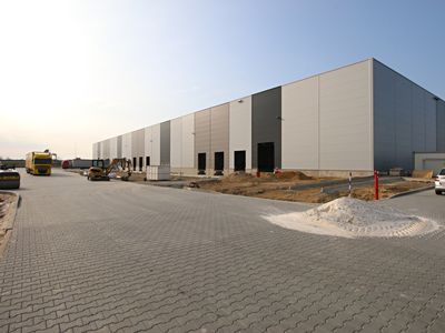 Pronájem výrobní haly, prostoru 25613 m²