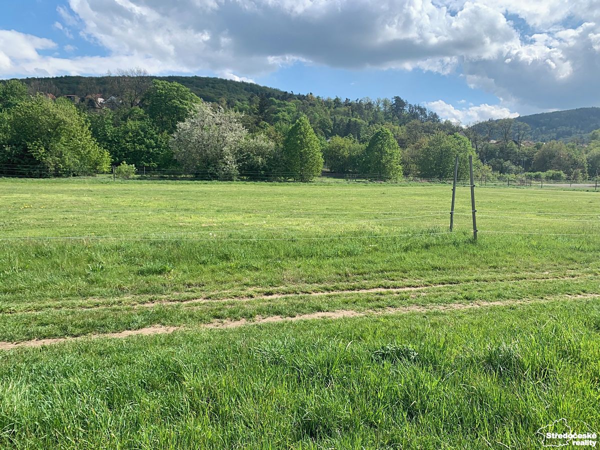 Prodej komerčního pozemku 45324 m²