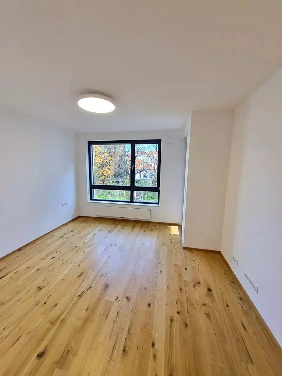 Pronájem bytu 2+kk 56 m² – fotografie 5