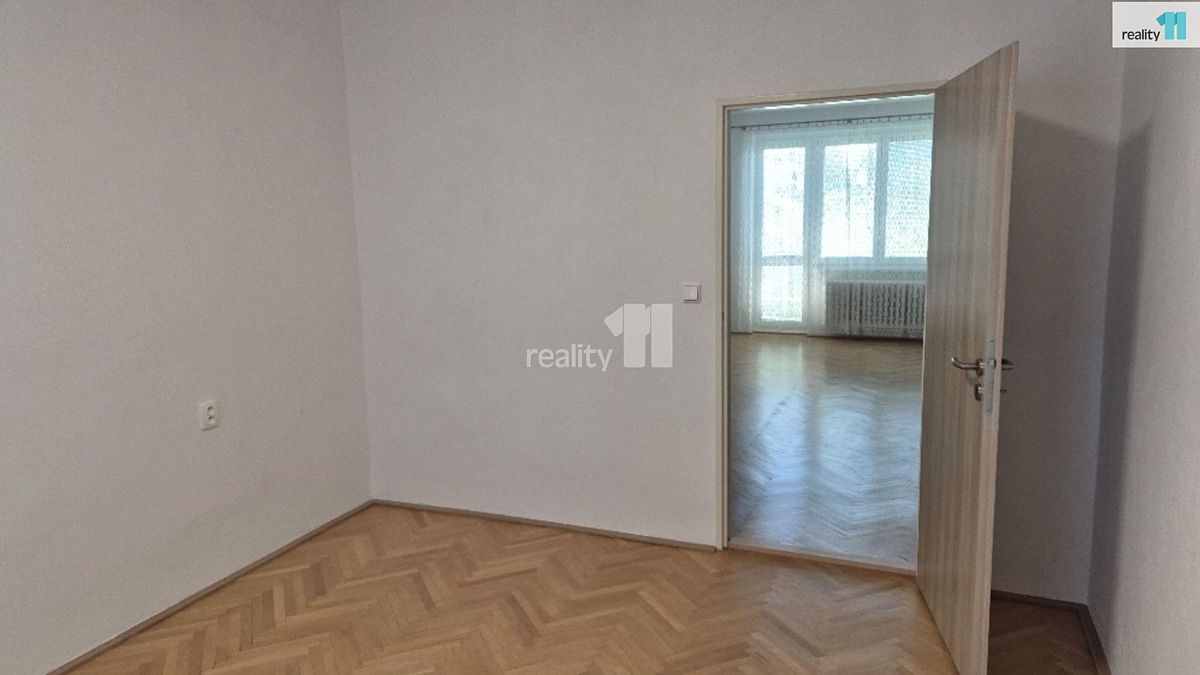 Pronájem bytu 2+1 55 m² – fotografie 4