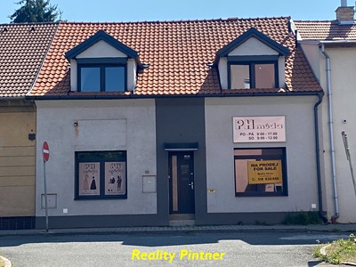 Prodej  rodinného domu 222 m², pozemek 571 m²