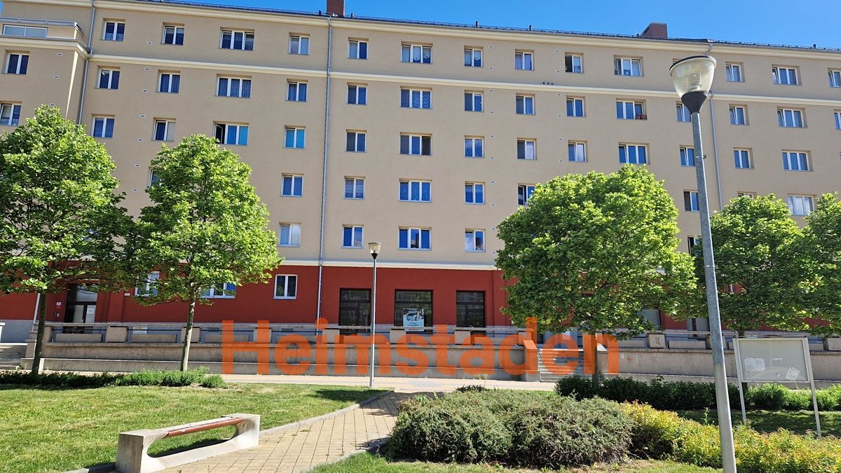 Pronájem kanceláře 120 m² – fotografie 5