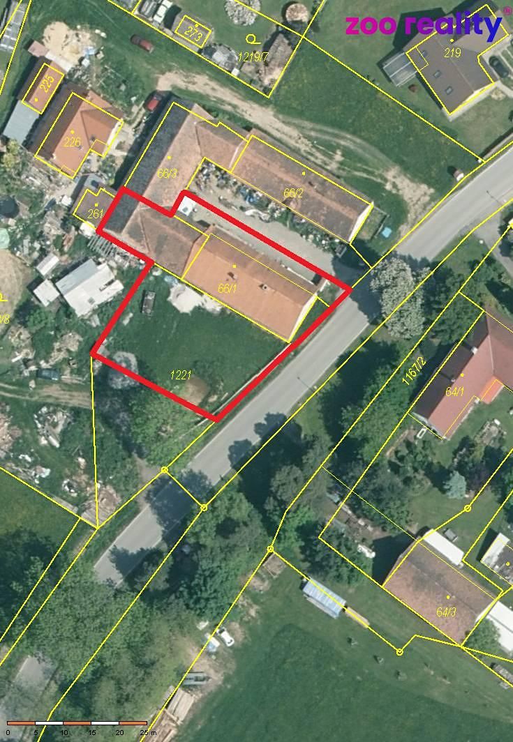 Prodej rodinného domu 185 m², pozemek 1061 m² – fotografie 2