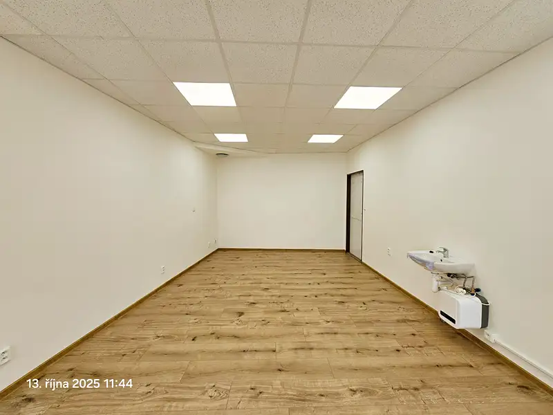 Prodej vícegeneračního domu 600 m², pozemek 294 m², Třebíč – náhled fotky 3