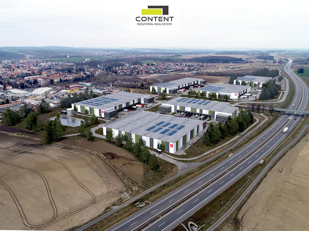 Pronájem výrobní haly, prostoru 11500 m² – fotografie 2