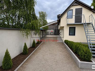Prodej komerční nemovitosti 160 m²