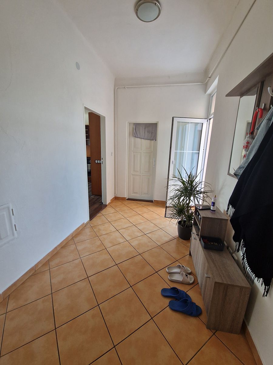 Pronájem bytu 4+1 100 m² – fotografie 4