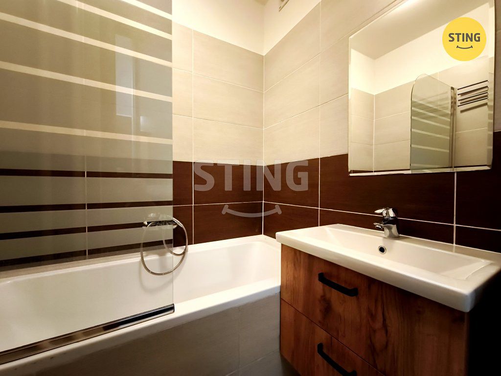 Pronájem bytu 3+1 74 m² – fotografie 3