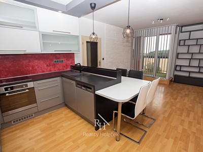 Pronájem bytu 3+kk 63 m²