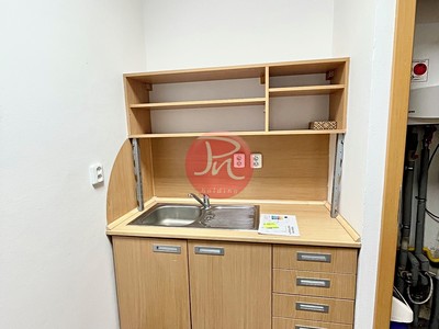 Gewerbefläche zur Miete, 78 m² (2 von 19)