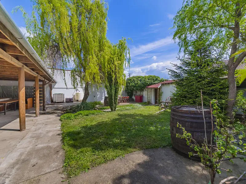 Prodej výrobní haly, prostoru 400 m², Velké Pavlovice – náhled fotky 1