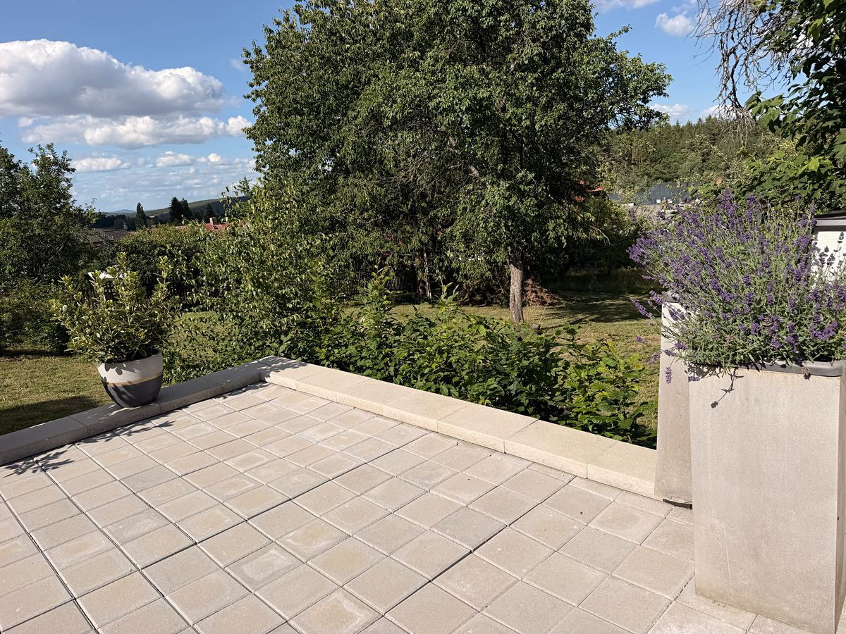 Prodej rodinného domu 189 m², pozemek 1448 m² – fotografie 3
