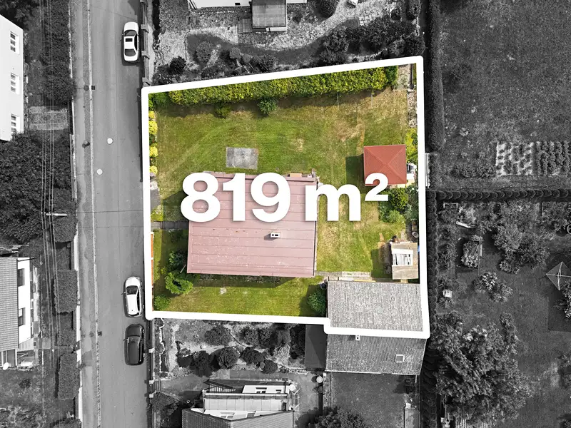 Prodej rodinného domu 153 m², pozemek 819 m², Radnice – náhled fotky 2