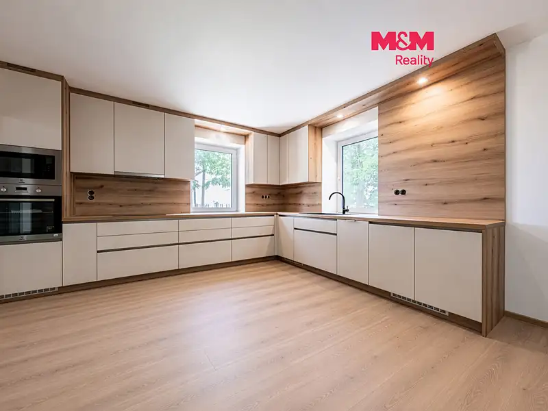 Prodej rodinného domu 99 m², pozemek 748 m², Vejprty – náhled fotky 1