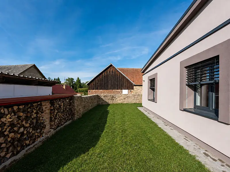 Prodej rodinného domu 180 m², pozemek 621 m², Trhový Štěpánov – náhled fotky 2