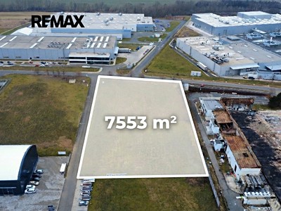 Prodej  komerčního pozemku 7 553 m²