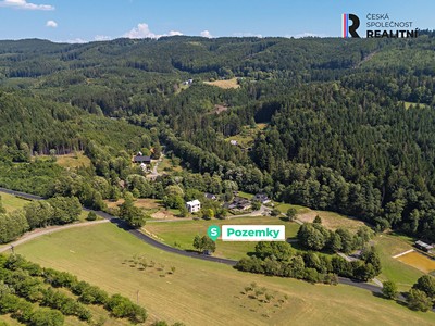 Prodej  stavebního pozemku 1 830 m²