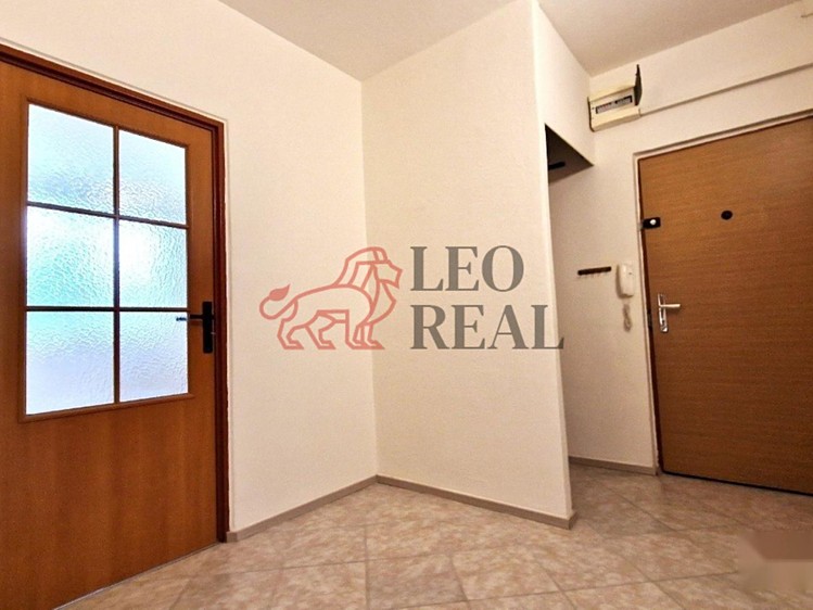 Квартира 3+1 в оренду, 73 м² (9 з 20)