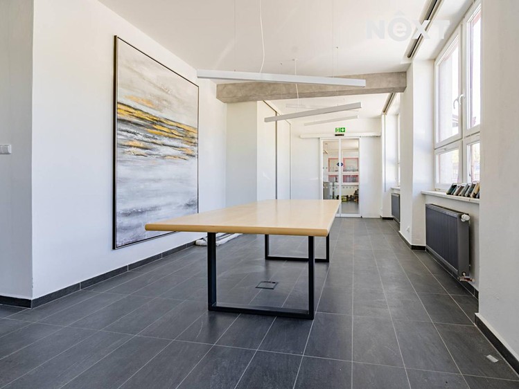 Комерційне приміщення в оренду, 6 054 м² (13 з 30)