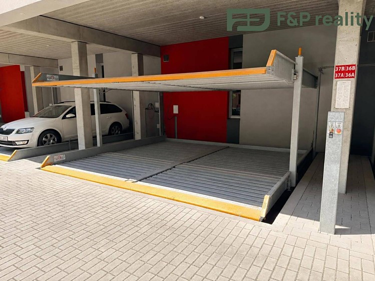 Pronájem nemovitosti, 18 m² (3 z 4)